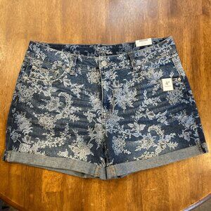 Time and Tru Women's Mid Rise Cuffed 4" Blue Floral Denim Short Size 14 NWT!